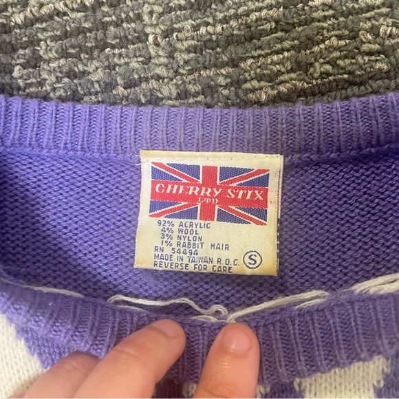 Vintage 1980’s Cherry Stix Wool Blend Preppy Crew Neck pullover sweater - Picture 7 of 10